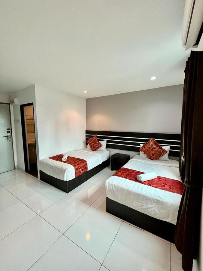 Hotel Zamburger Tengkera Melaka Dış mekan fotoğraf